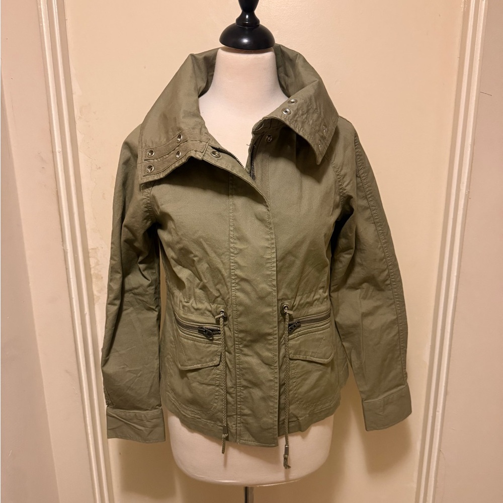 Tommy Hilfiger Olive Green Utility Jacket — Drawstring Waist, Front Zips & Snaps